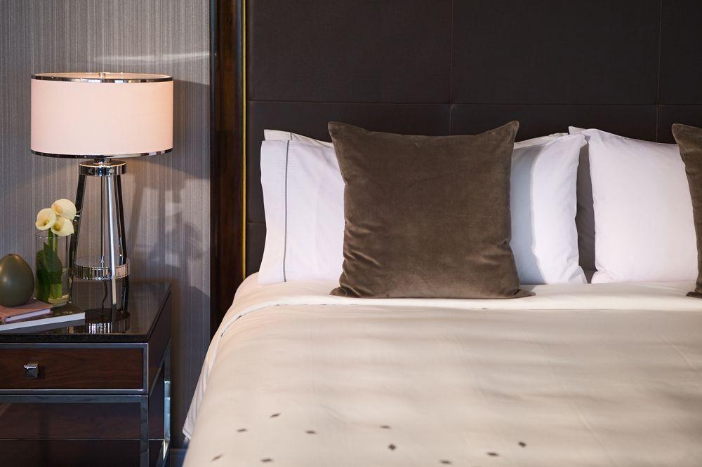 Renaissance Chicago Downtown Hotel Bagian luar foto