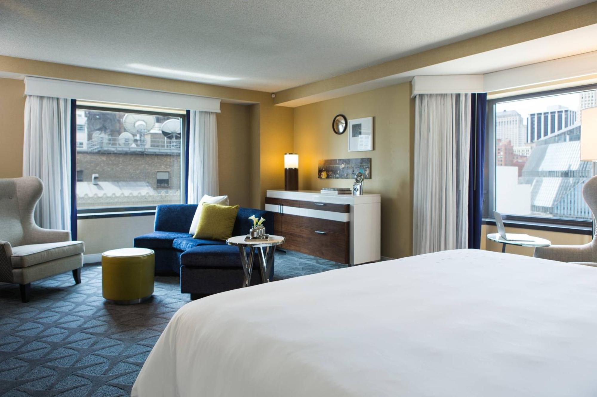 Renaissance Chicago Downtown Hotel Bagian luar foto