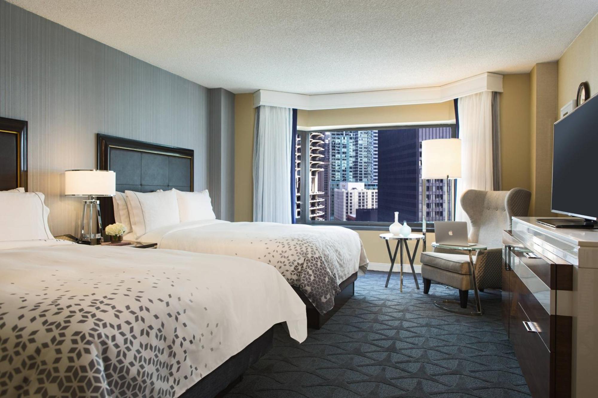 Renaissance Chicago Downtown Hotel Bagian luar foto