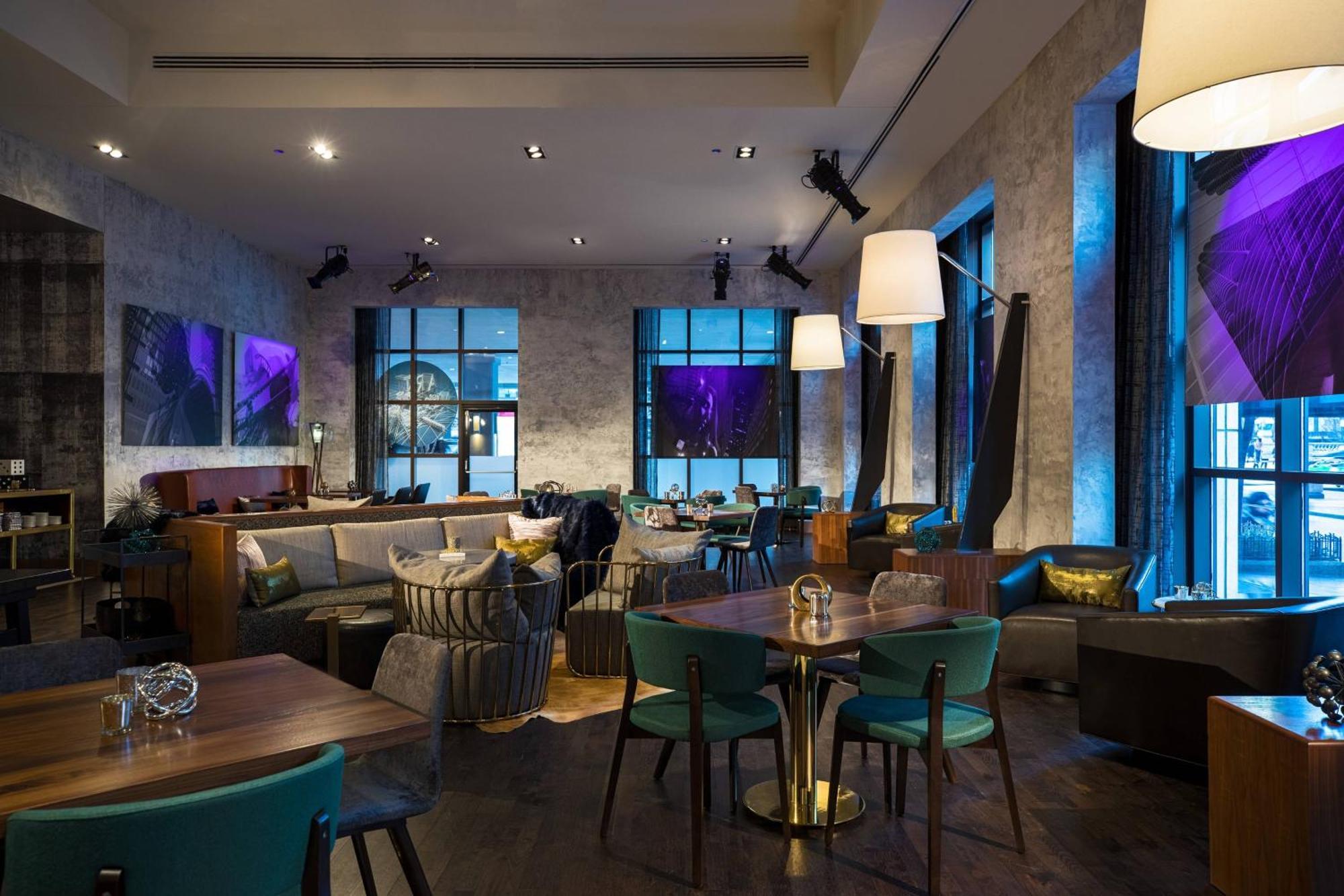 Renaissance Chicago Downtown Hotel Bagian luar foto