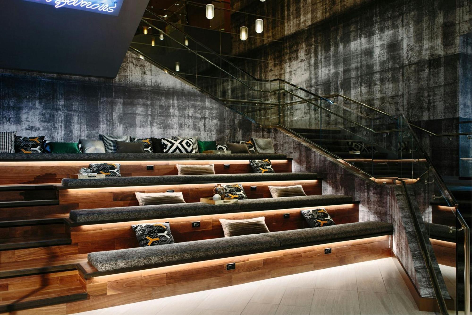 Renaissance Chicago Downtown Hotel Bagian luar foto